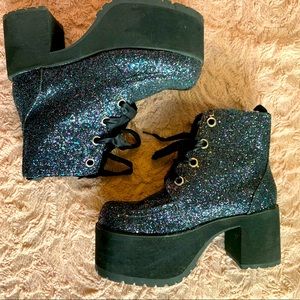 TUK platform booties US 10 like new!